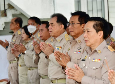 พิธีบูชาศาลสมเด็จพระปิยะมหาราช ศาลกรมพระจันทบุรีนฤนาท ... พารามิเตอร์รูปภาพ 7