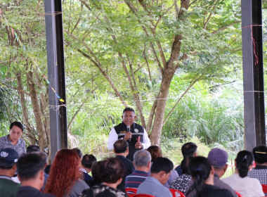 การประชุมชี้แจงทำความเข้าใจการยื่นขอสำรวจวงรอบกันเขตและวงรอบรายแปลงในพื้นที่นิคมสหกรณ์บางสะพาน ... พารามิเตอร์รูปภาพ 11