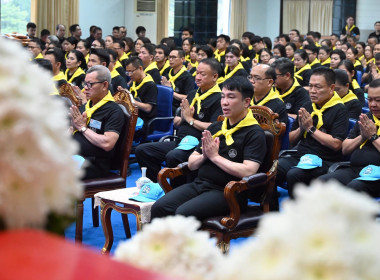 ผู้อำนวยการกองพัฒนาระบบสนับสนุนการสหกรณ์ พร้อมด้วย ... พารามิเตอร์รูปภาพ 9