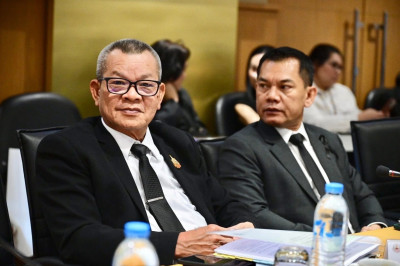 รองอธิบดีกรมส่งเสริมสหกรณ์ ... พารามิเตอร์รูปภาพ 1