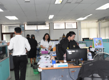 บุคลากร กพน. ร่วมทำกิจกรรม Big Cleaning Day รวมพลัง 5 ส ... พารามิเตอร์รูปภาพ 4