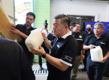 ปลัดกระทรวงเกษตรและสหกรณ์ พร้อมด้วย อธิบดีกรมส่งเสริมสหกรณ์ ... พารามิเตอร์รูปภาพ 20