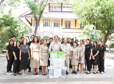 ผู้อำนวยการกองฯ พร้อมด้วย ... พารามิเตอร์รูปภาพ 5