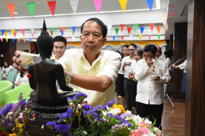 ผู้อำนวยการกอง และบุคลากร กพน. ... พารามิเตอร์รูปภาพ 1