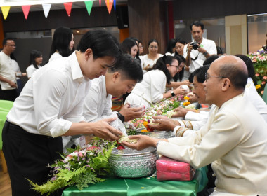 ผู้อำนวยการกอง และบุคลากร กพน. ... พารามิเตอร์รูปภาพ 19