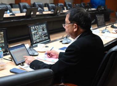 การประชุมติดตามการรายงานข้อมูลการเข้าร่วมโครงการปรับโครงสร้างหนี้เกษตรกร สมาชิกกองทุนฟื้นฟู ... พารามิเตอร์รูปภาพ 18