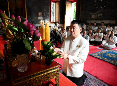 บุคลากร กพน. ร่วมถวายเทียนพรรษาและเครื่องไทยธรรม ... พารามิเตอร์รูปภาพ 12