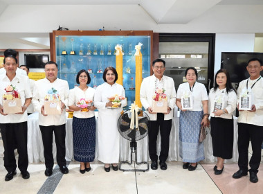บุคลากร กพน. ร่วมถวายเทียนพรรษาและเครื่องไทยธรรม ... พารามิเตอร์รูปภาพ 4