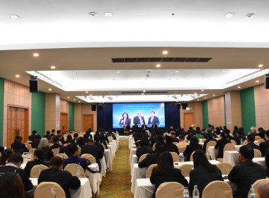 ร่วมเสวนาแลกเปลี่ยนประสบการณ์ การบริหารงานกรมส่งเสริมสหกรณ์ ... พารามิเตอร์รูปภาพ 6
