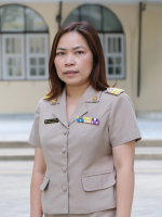 นางสาววัลลยา พระเดชพงษ์