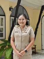 นางสาวมณีรัตน์ อรรคเศรษฐัง