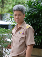 นางสาวมารีนา ถาวรรัตน์